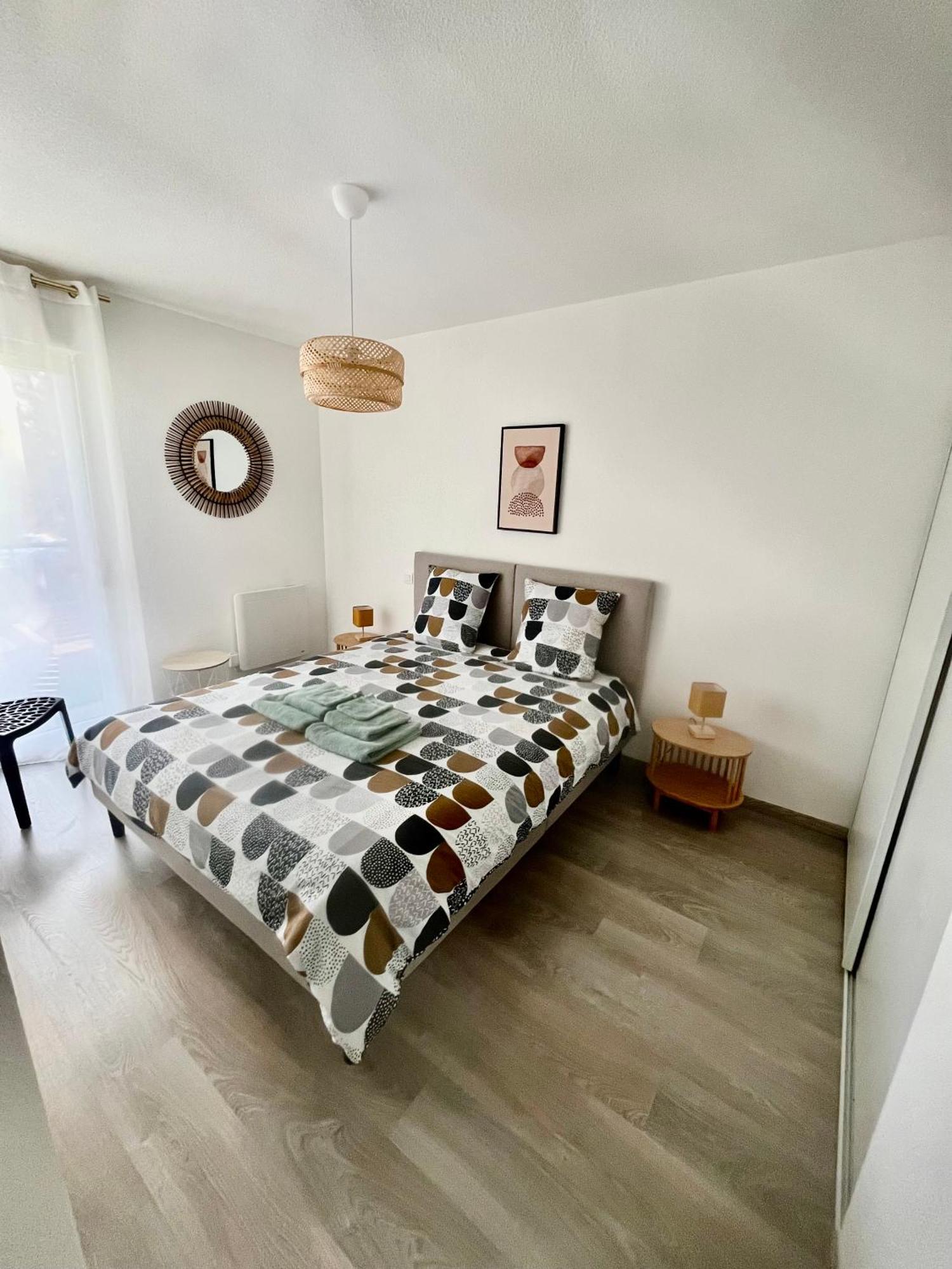 Appart Cosy 6 Personnes Floirac  Luaran gambar